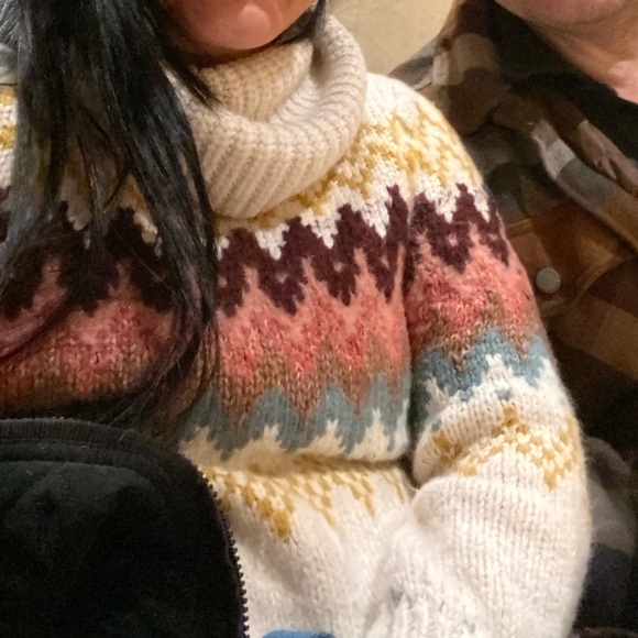 LOFT Cream Multicolor Chevron Turtleneck Sweater Petites Aztec Western - XSP - Picture 8 of 8